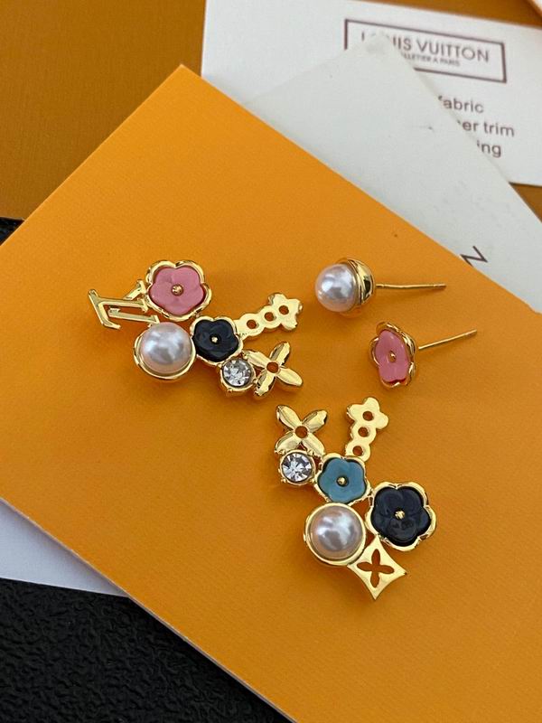LV Earring 11yxx71 (4)