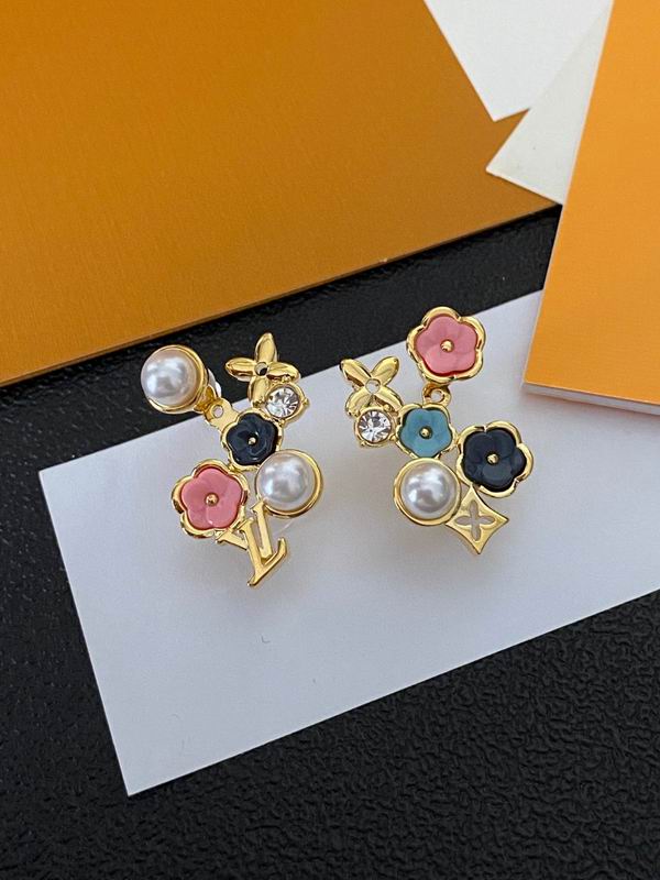 LV Earring 11yxx71 (6)