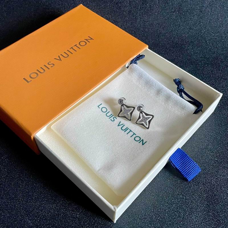 LV Earring 11yxx72 (4)