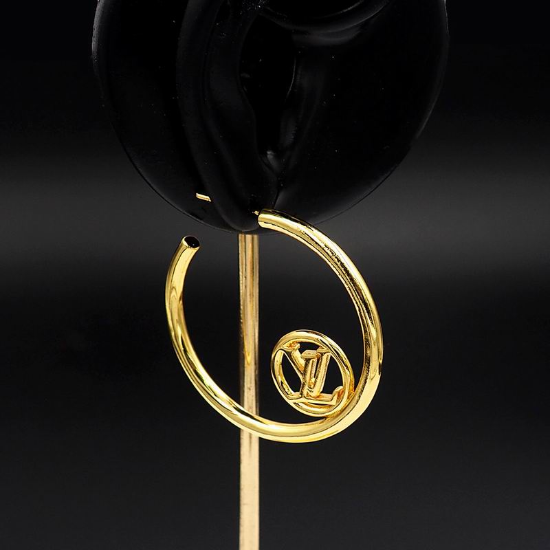 LV Earring 12yxx108 (4)