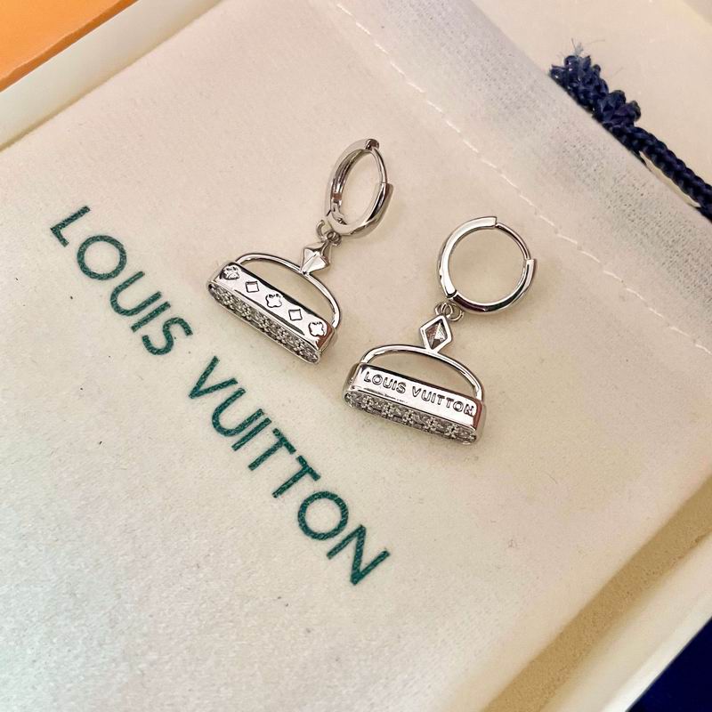 LV Earring 12yxx109 (3)