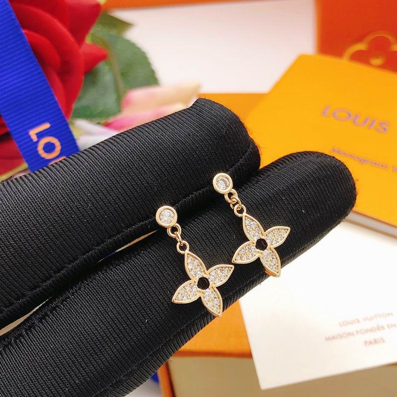 LV Earring 12yxx112 (1)