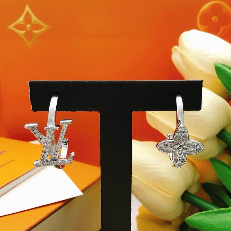 LV Earring 12yxx114 (12)