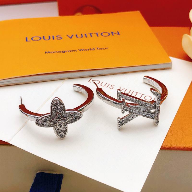 LV Earring 12yxx114 (8)