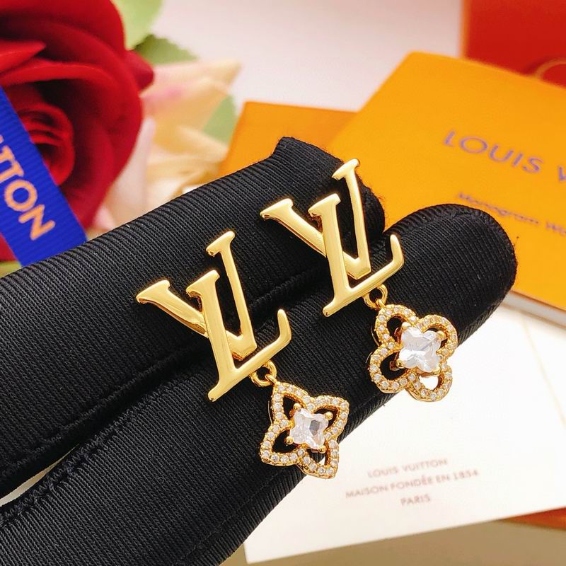 LV Earring 12yxx117 (1)