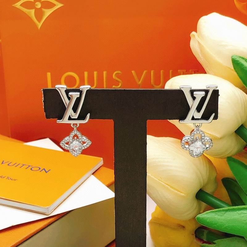LV Earring 12yxx117 (10)