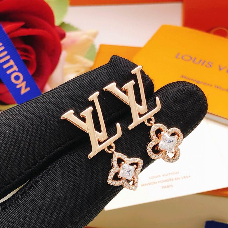 LV Earring 12yxx117 (11)