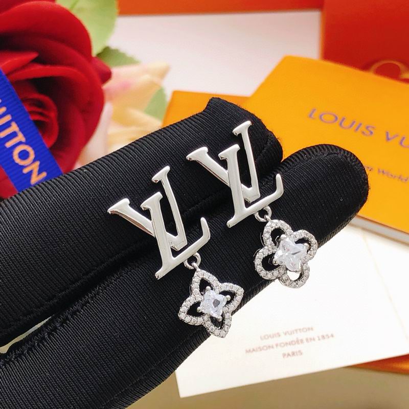 LV Earring 12yxx117 (6)