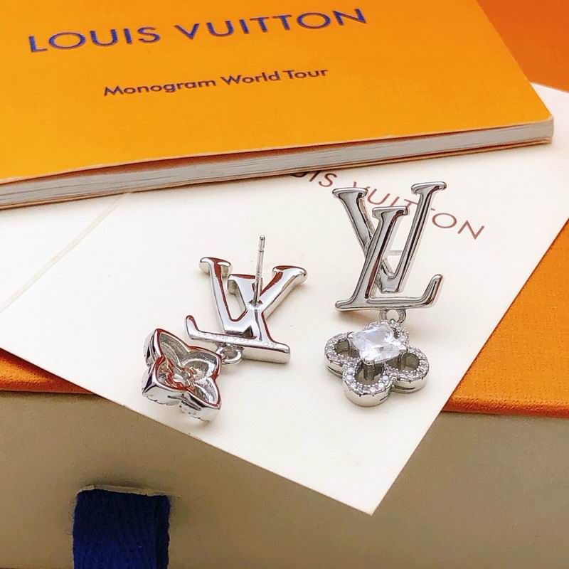 LV Earring 12yxx117 (8)
