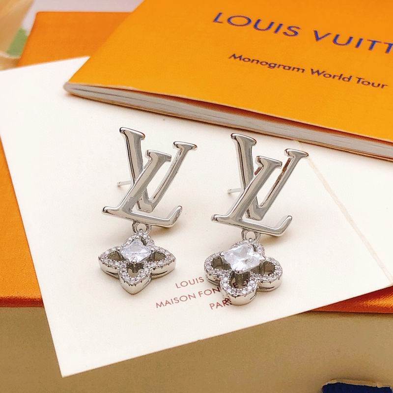 LV Earring 12yxx117 (9)