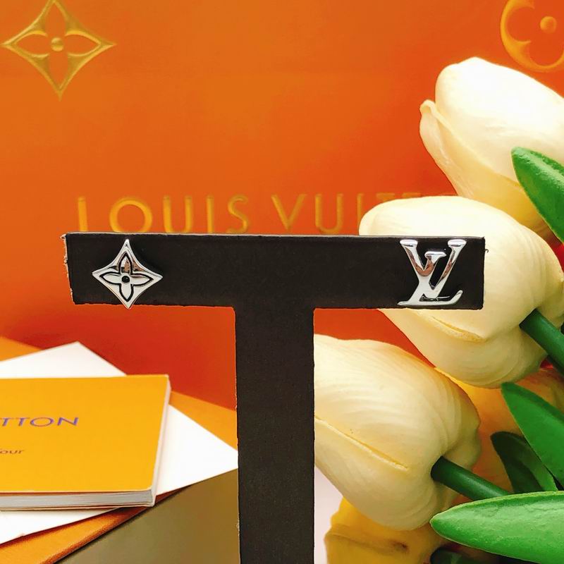 LV Earring 12yxx120 (10)