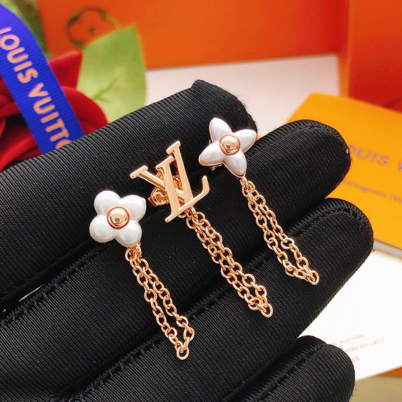 LV Earring 12yxx124 (4)