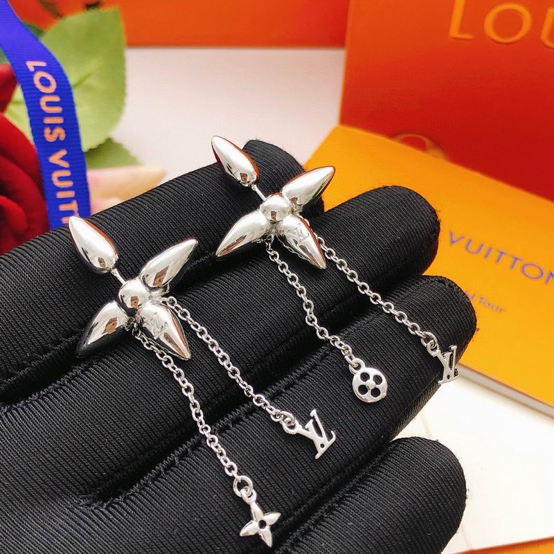 LV Earring 12yxx125 (3)