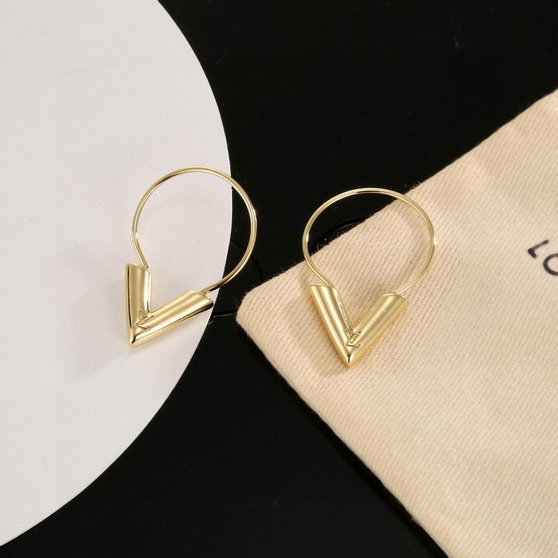 LV Earring 12yxx129 (4)