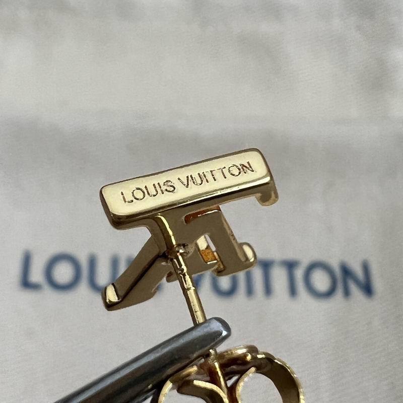 LV Earring 12yxx133 (6)