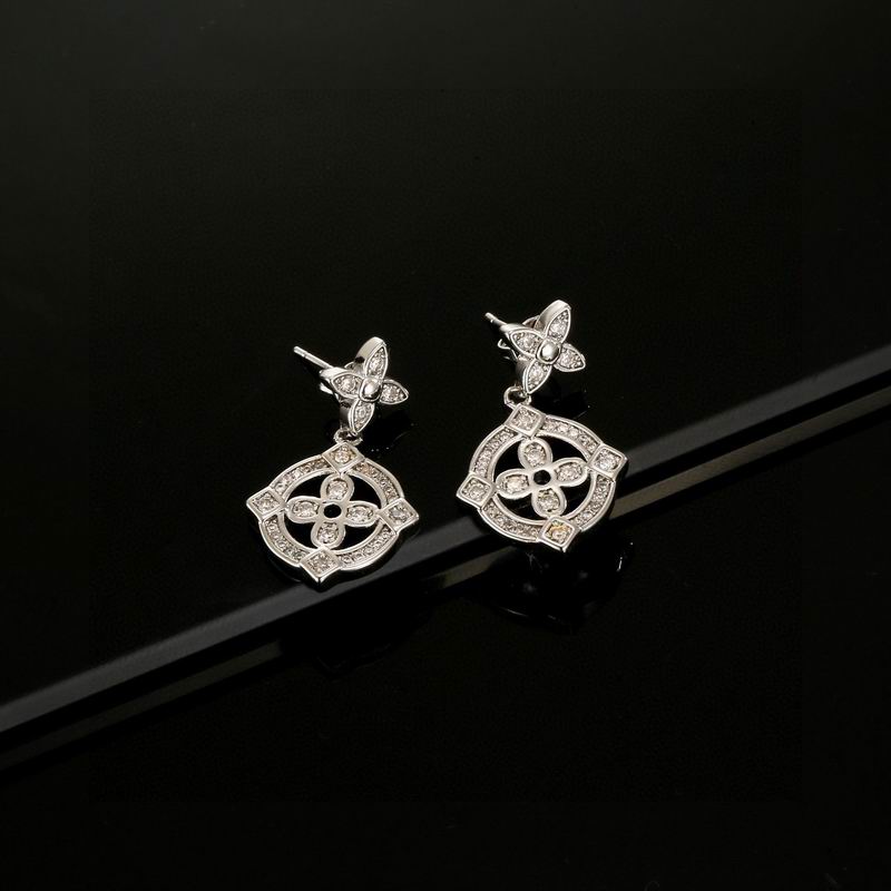 LV Earring 12yxx134 (3)