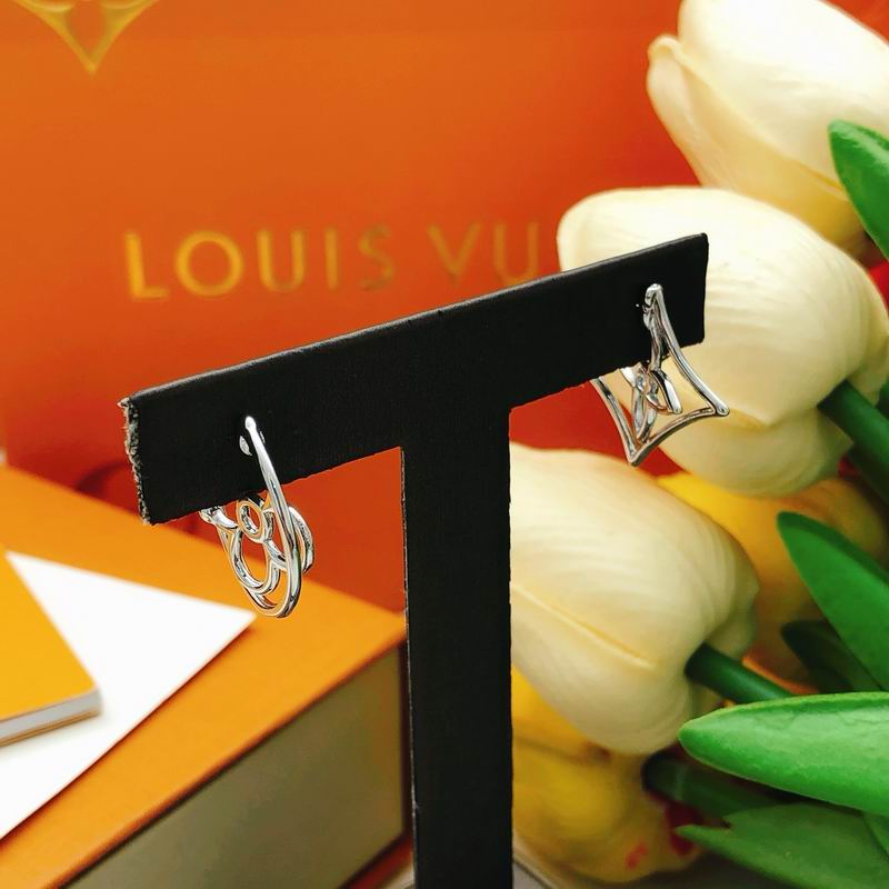 LV Earring 12yxx135 (5)