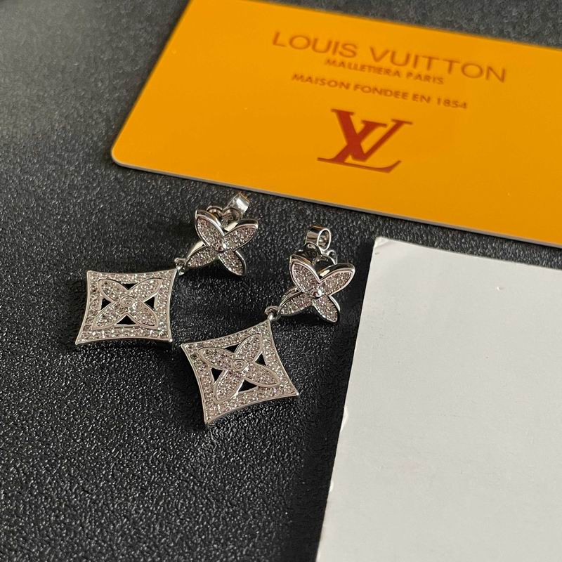 LV Earring 12yxx144 (4)