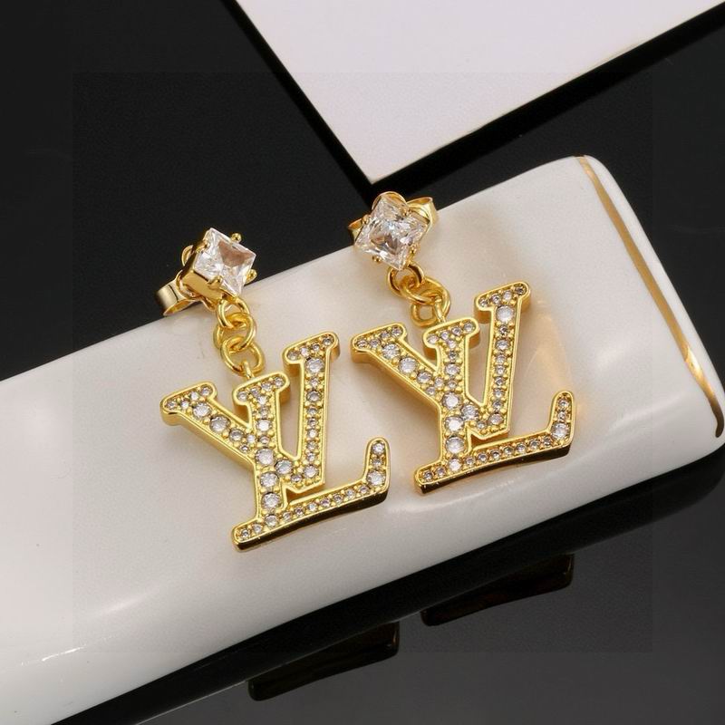 LV Earring 12yxx79 (2)