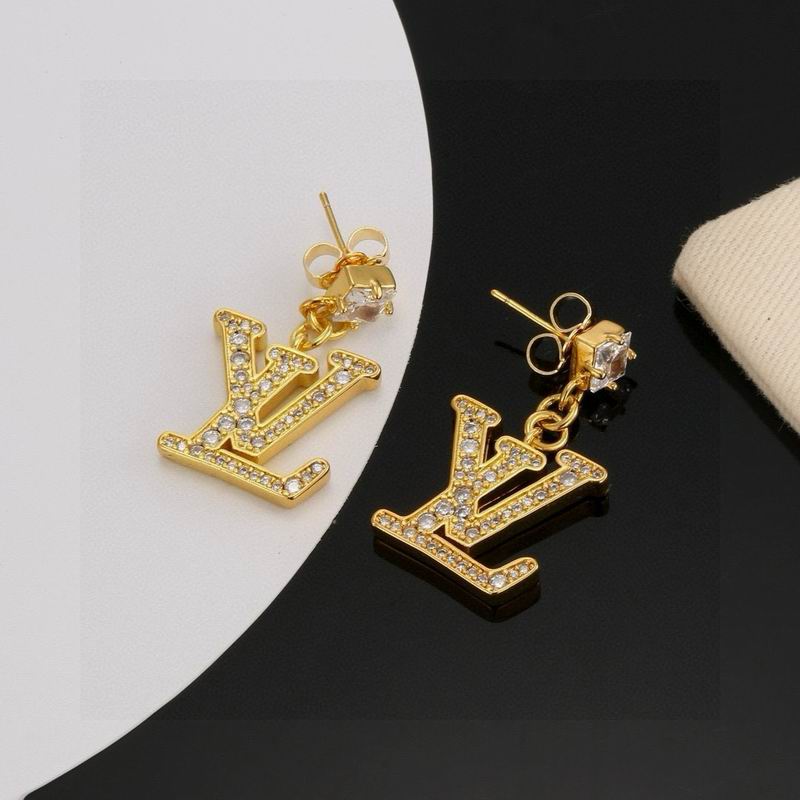LV Earring 12yxx79 (5)