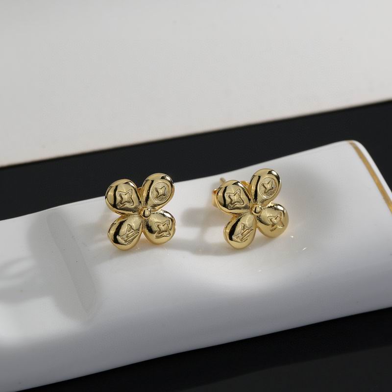 LV Earring 12yxx81 (3)