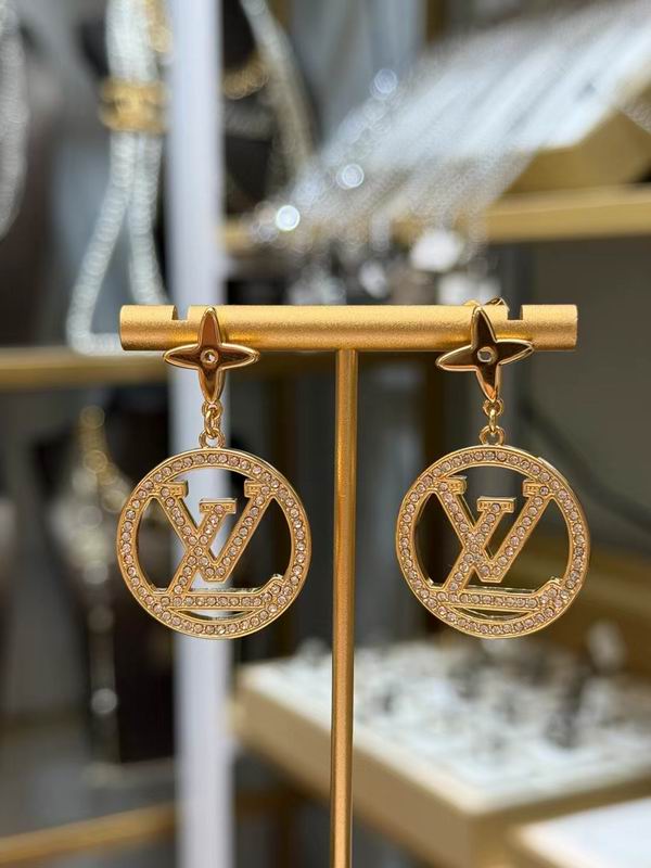 LV Earring 12yxx82 (3)