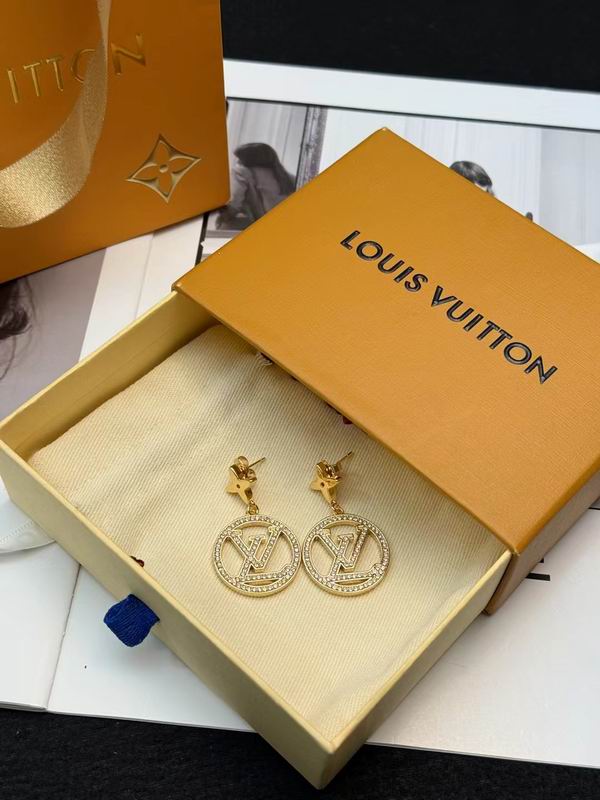 LV Earring 12yxx82 (5)