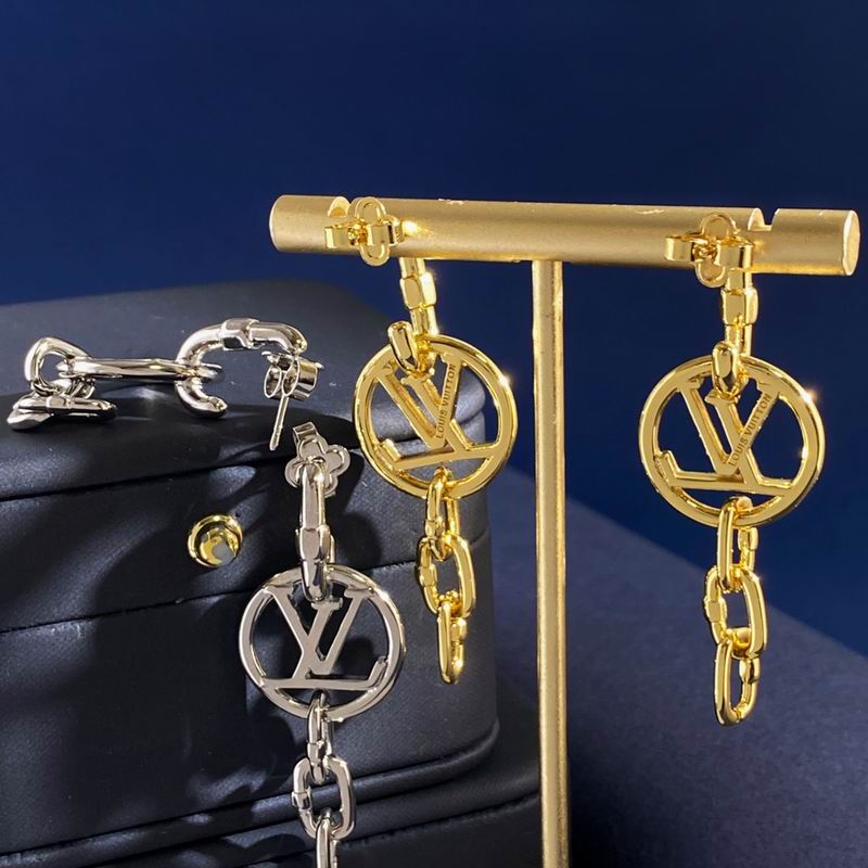 LV Earring 12yxx85 (2)