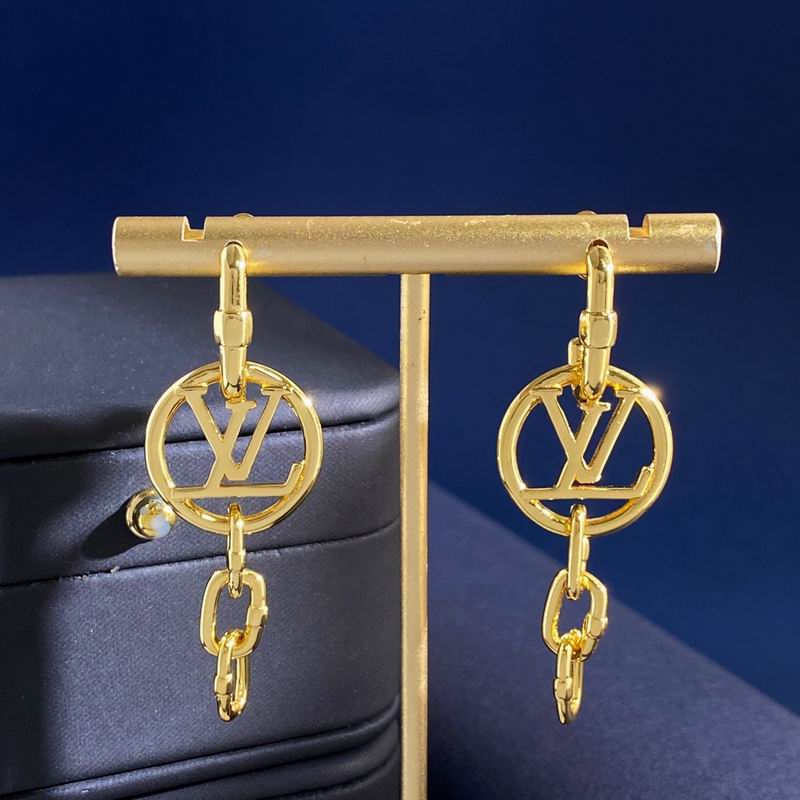 LV Earring 12yxx85 (3)