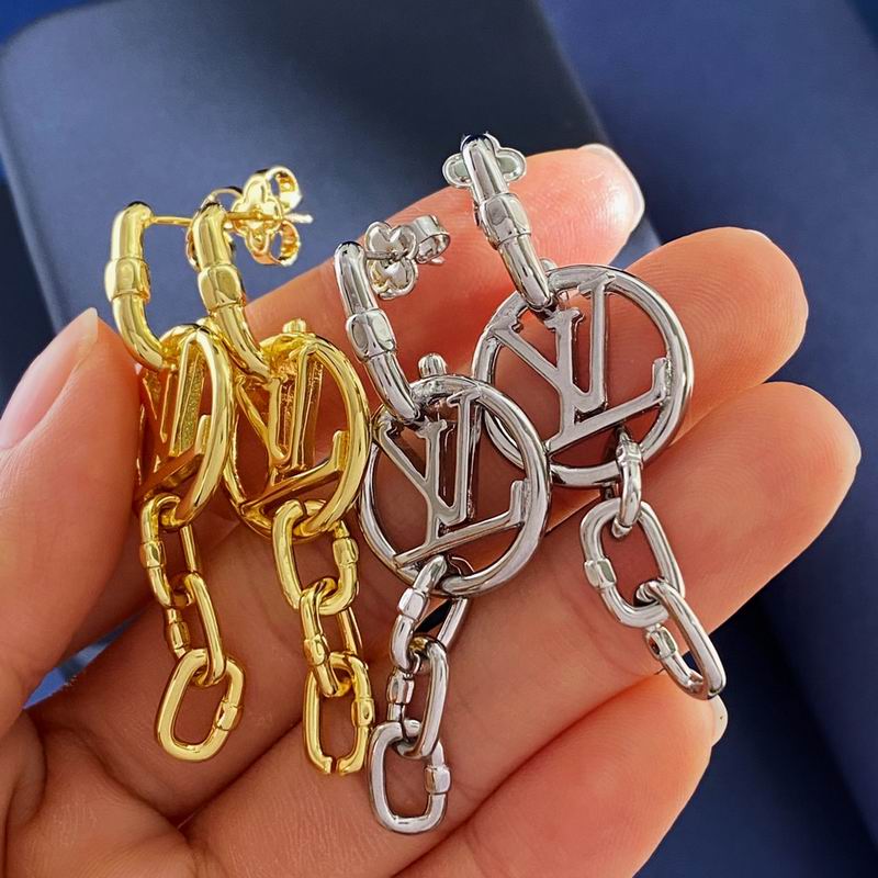 LV Earring 12yxx85 (5)