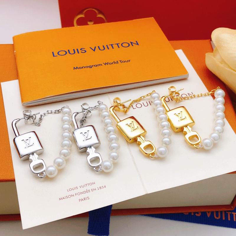 LV Earring 12yxx92 (1)