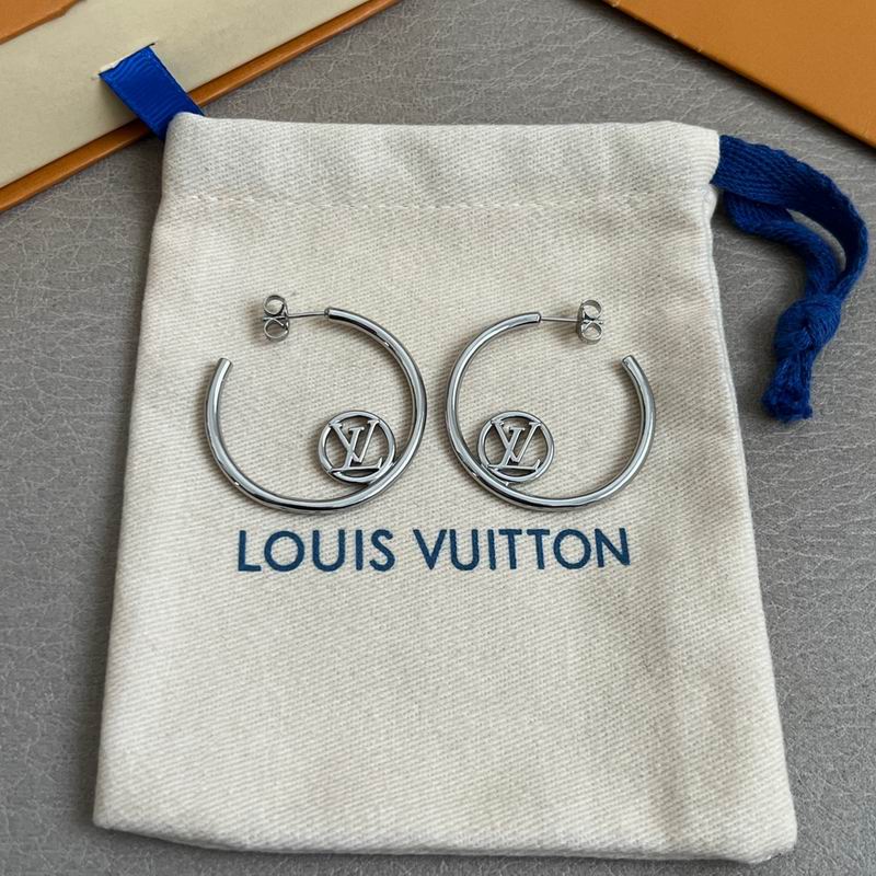 LV Earring 12yxx95 (10)