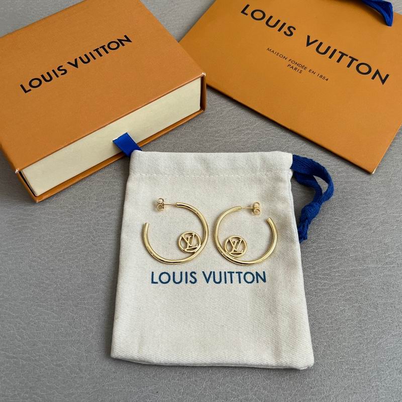LV Earring 12yxx95 (5)