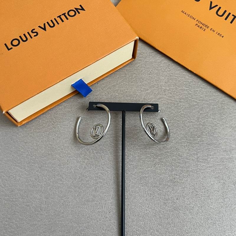 LV Earring 12yxx95 (9)