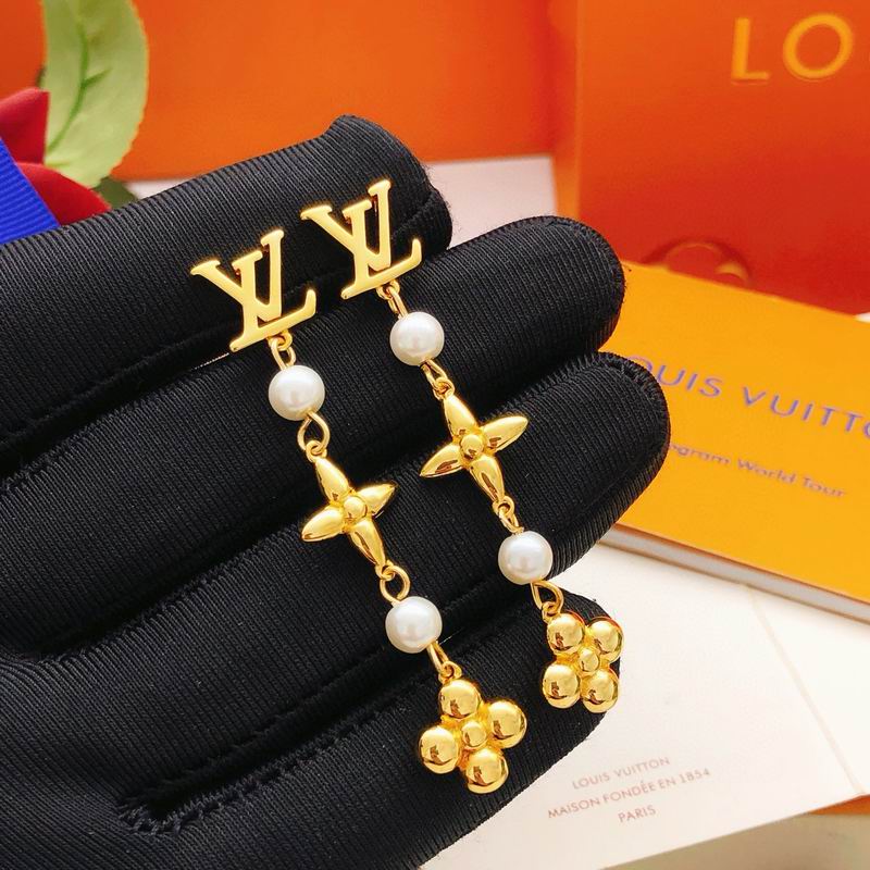 LV Earring 12yxx99 (1)