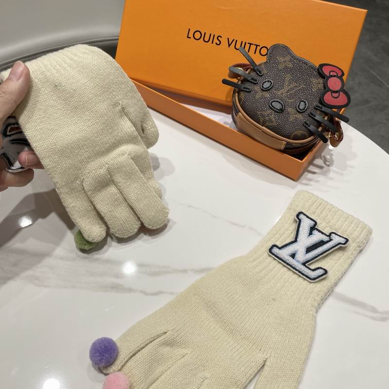 LV Gloves 08 (13)