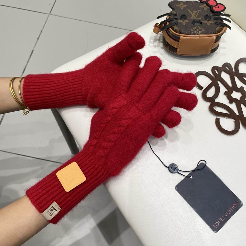 LV Gloves 15 (1)
