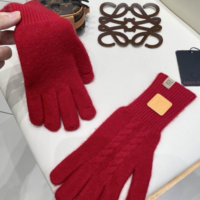 LV Gloves 15 (6)