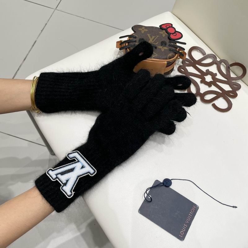 LV Gloves 21 (2)