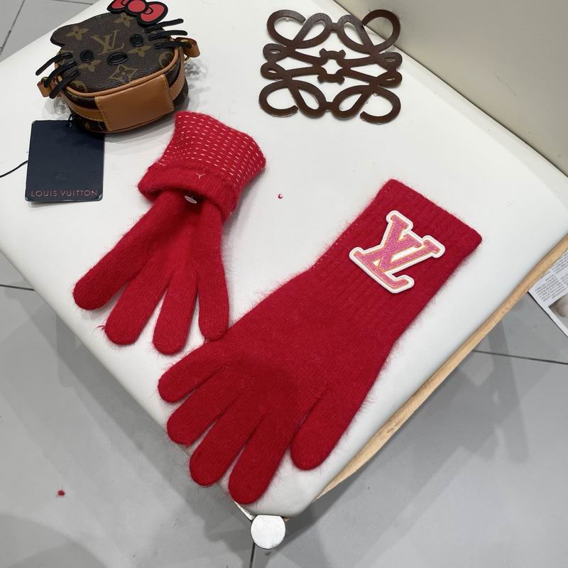 LV Gloves 21 (34)