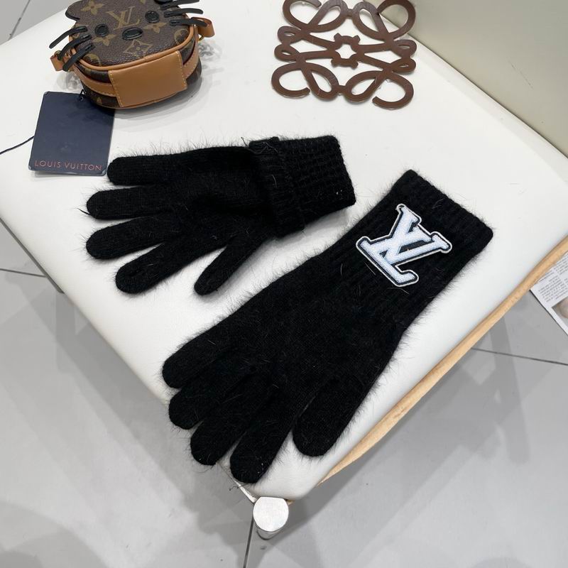 LV Gloves 21 (7)