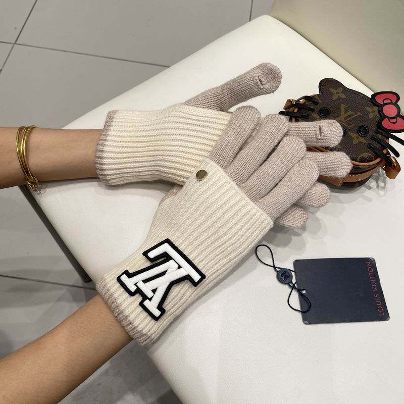 LV Gloves 24 (11)
