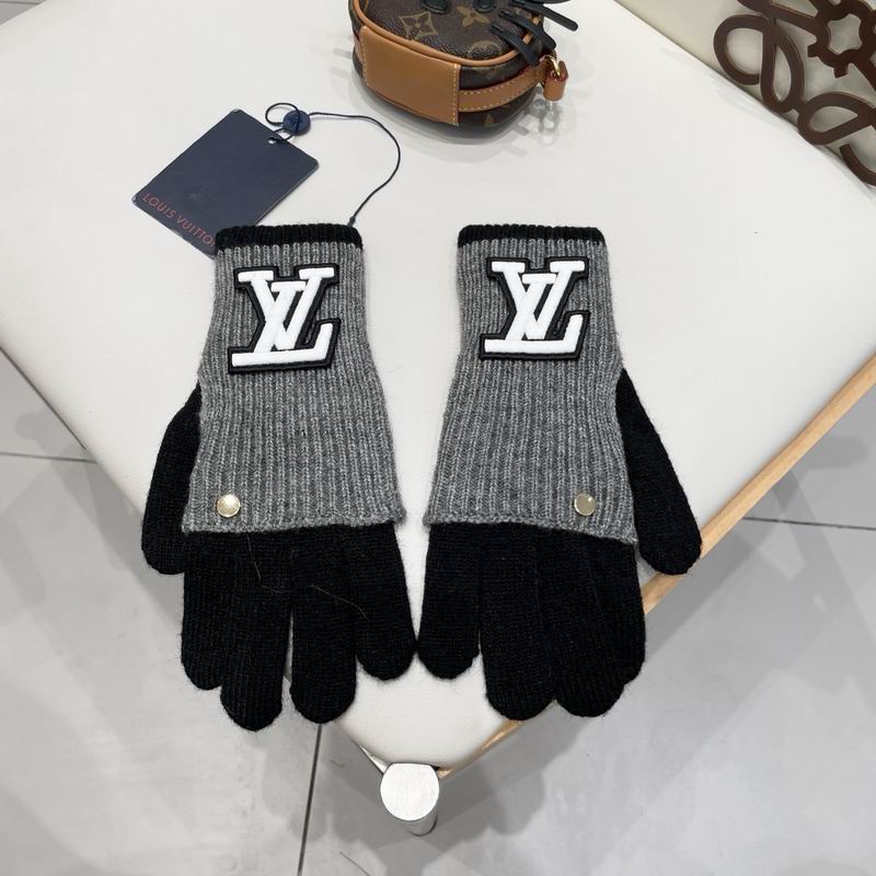 LV Gloves 24 (9)