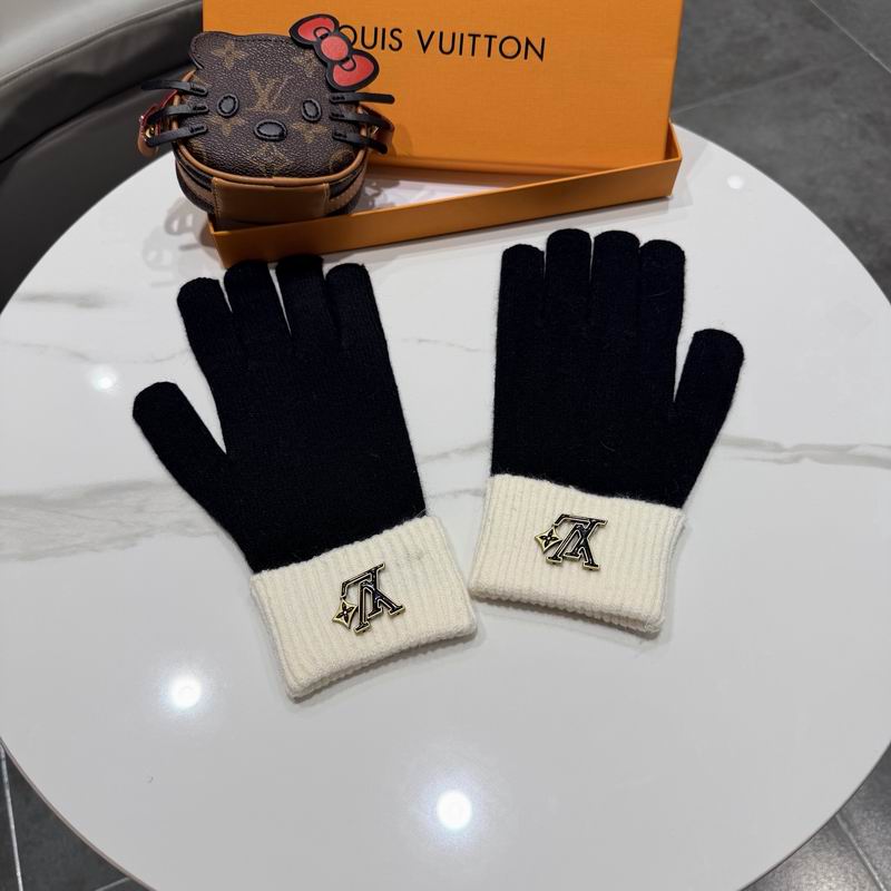 LV Gloves 39 (4)