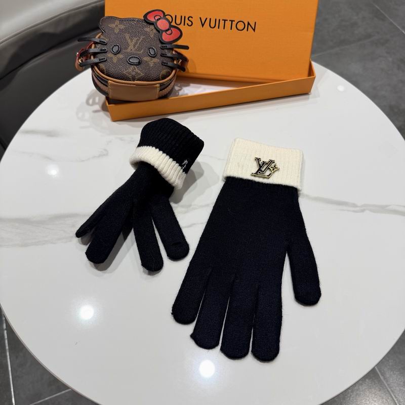 LV Gloves 39 (6)