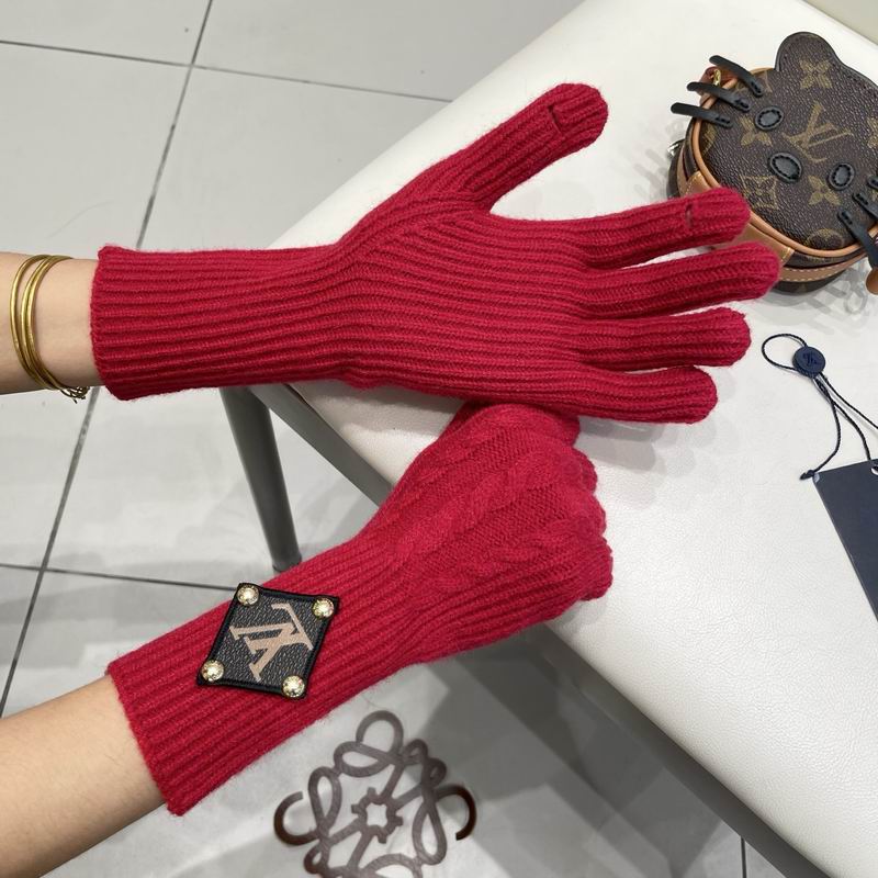 LV Gloves 59 (28)