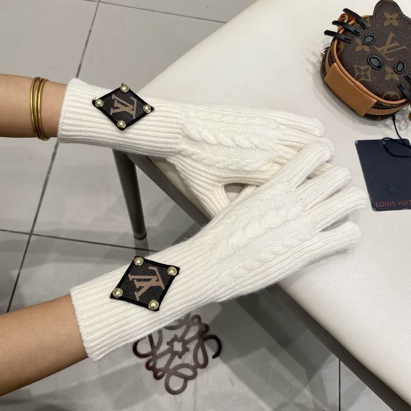 LV Gloves 59 (3)