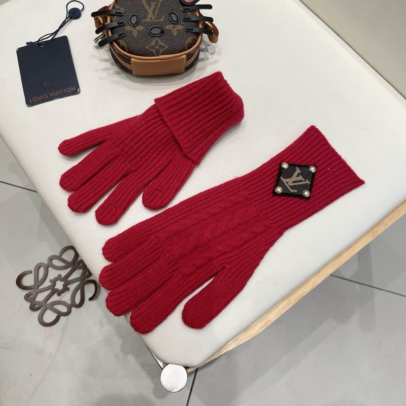 LV Gloves 59 (32)