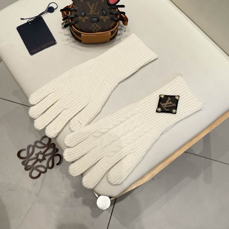 LV Gloves 59 (7)