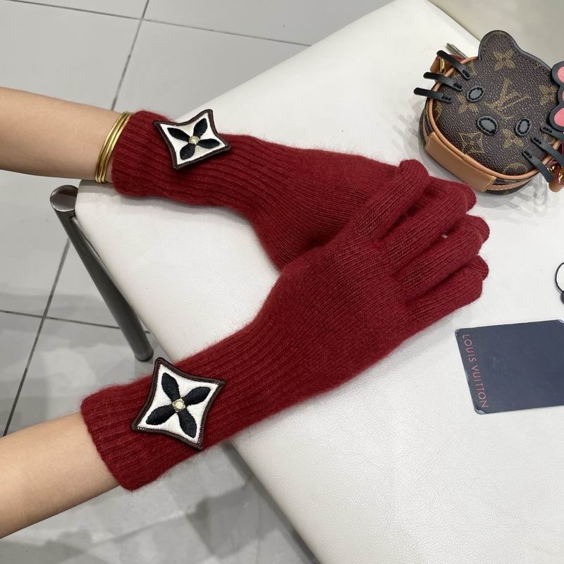 LV Gloves 68 (4)